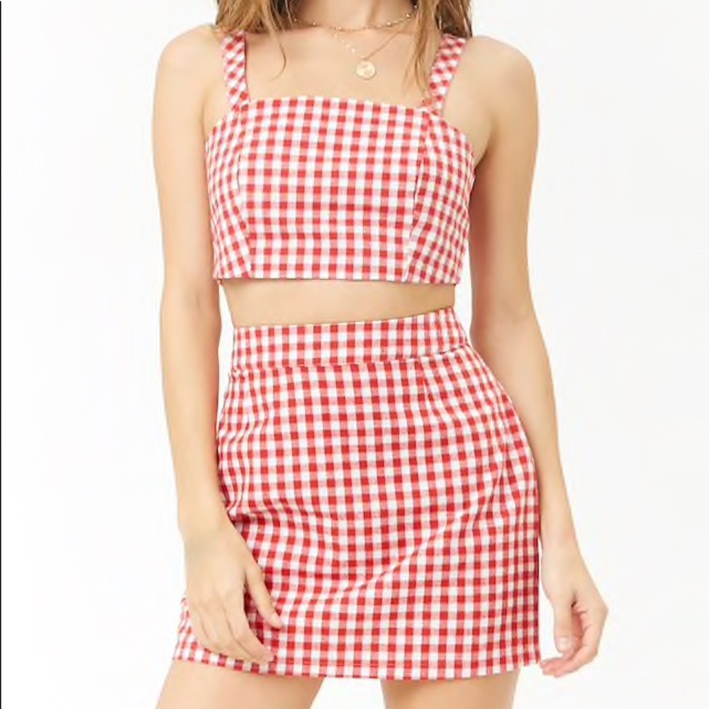 NWT GINGHAM MATCHING CO-ORD SET